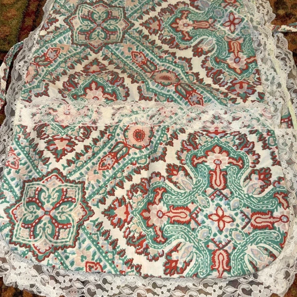 VTG Granny Core Handmade Full Apron Smock Floral Print Lace Trim Smock